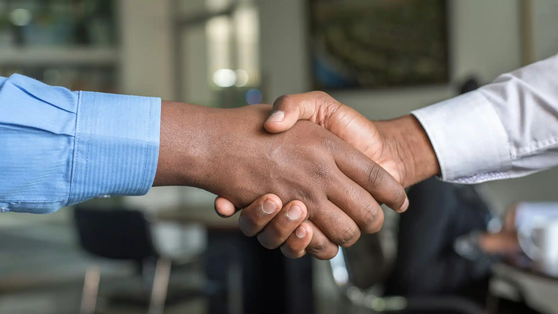 Comment choisir la bonne agence commerciale pour atteindre vos objectifs