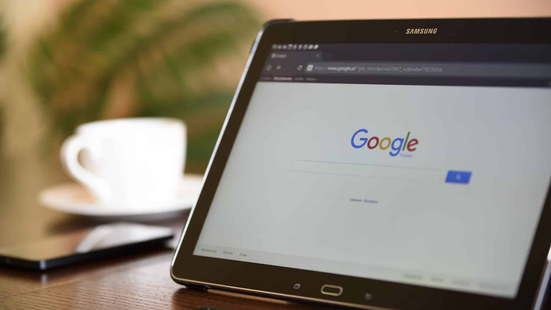 Pourquoi combiner SEO et SEA pour le référencement de son site ?