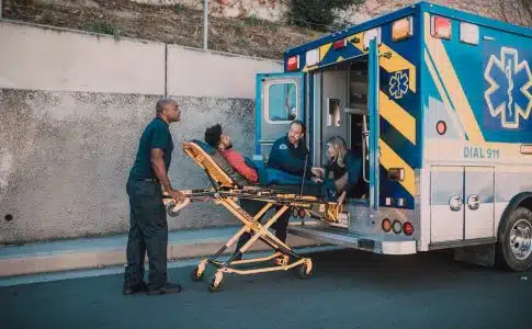 carrière d'ambulancier